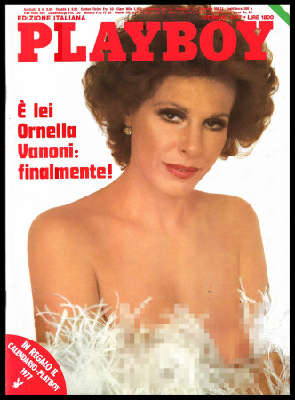 1977 * Playboy (Gennaio) "Ornella Vanoni" Erotico