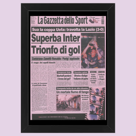 2012 (1998) * Prima Pagina Anastatica "Inter Superba, Coppa Uefa Travolta La Lazio - Gazzetta dello Sport" Cornice (A)